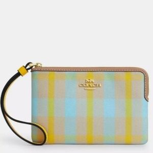 Corner Zip Wristlet With Plaid Print